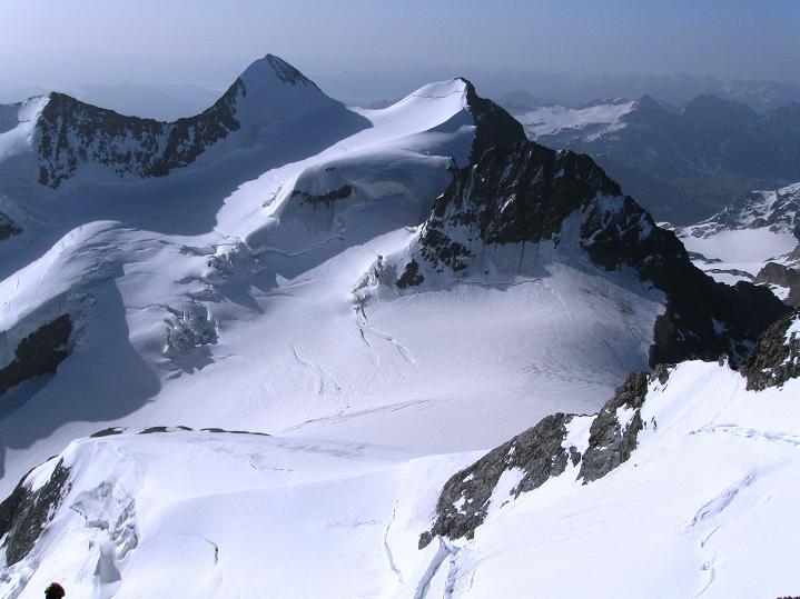 Foto: Andreas Koller / Wandertour / Piz Bernina (4049m) / Piz Zupo (3996m) / 14.07.2010 17:04:22