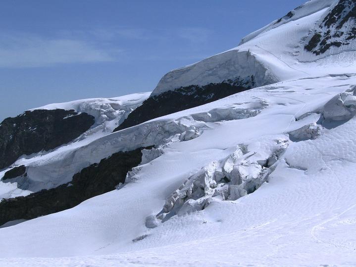 Foto: Andreas Koller / Wandertour / Piz Bernina (4049m) / Bellavista-Trasse / 14.07.2010 17:01:44