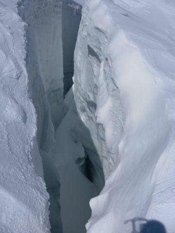Foto: Wolfgang Lauschensky / Wandertour / Piz Morteratsch 3751m / Spaltentiefblick / 13.08.2010 16:14:45