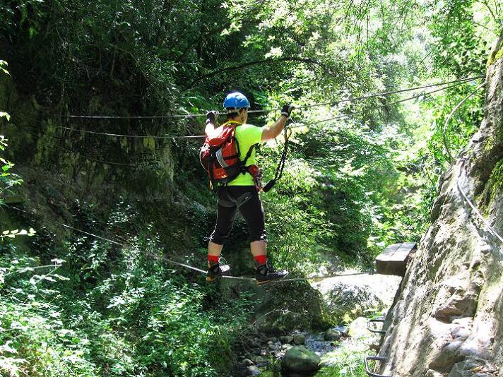 Foto: Andreas Koller / Klettersteigtour / Via ferrata des Canyons de Lantosque (500m) / 19.08.2010 01:49:32