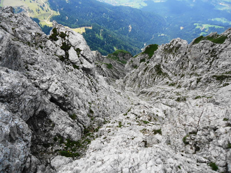 Foto: Günter Siegl / Wandertour / Reißkofel 2371m Überschreitung / Tiefblicke / 03.09.2017 11:19:18