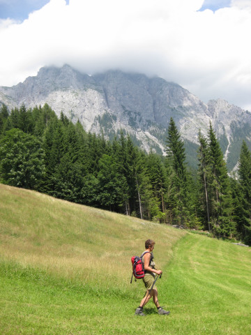 Foto: Wolfgang Lauschensky / Wandertour / Reißkofel 2371m Überschreitung / Wanderweg zum Reißkofelbad / 28.08.2010 19:20:59