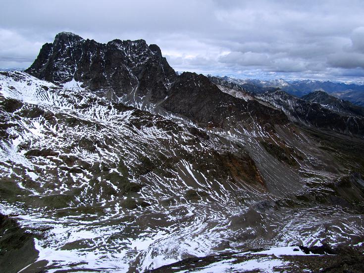 Foto: Andreas Koller / Wandertour / Piz Blaisun über dem Albulapass (3200m) / Piz Kesch (3411m) / 09.09.2010 01:01:30
