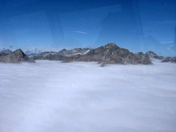 Foto: Andreas Koller / Wandertour / Piz Murtel und Fuorcla Surlej (3433m) / 15.10.2010 21:21:42