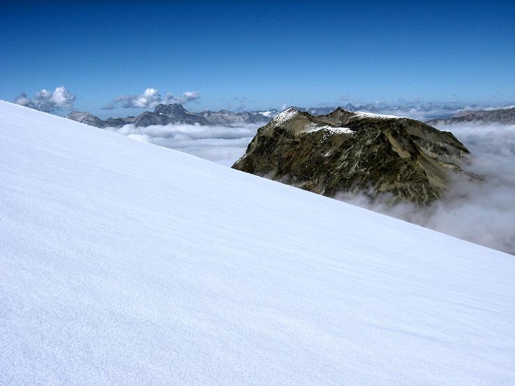 Foto: Andreas Koller / Wandertour / Piz Murtel und Fuorcla Surlej (3433m) / 15.10.2010 21:10:30
