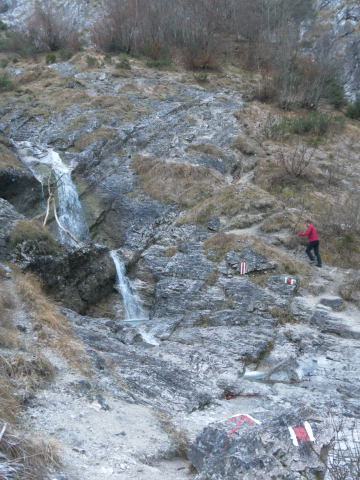 Foto: Wolfgang Lauschensky / Wandertour / Blauberge - Überschreitung / Einstieg in den Felsteil der Schlucht / 22.11.2011 23:05:41