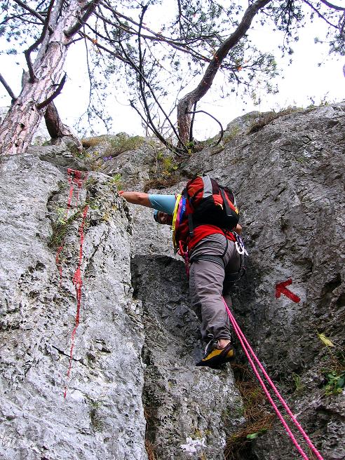 Foto: Andreas Koller / Klettertour / Doppelsteig (722m) / Der erste steilere Aufschwung / 02.11.2010 20:41:17