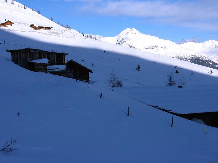 Foto: Andreas Koller / Skitour / Ochsenkopf - Geheimtipp über dem Mölltal (2536m) / Obere Klenitzenalm / 21.12.2010 20:24:05