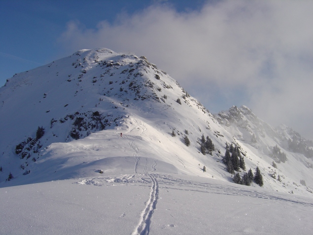 Foto: Manfred Karl / Skitour / Auracher Gipfelrunde Gebra - Weißkopfkogel - Bischof / Gipfelaufbau vom Gebra / 13.01.2013 20:55:47