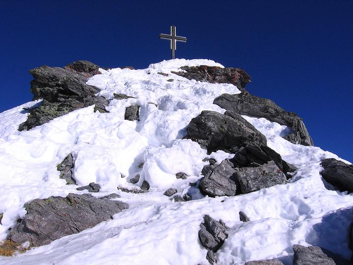 Foto: Andreas Koller / Skitour / Pizol - im Reich der Grauen Hörner (2844m) / Die letzten Meter zum kleinen Gipfel / 11.02.2011 18:48:44