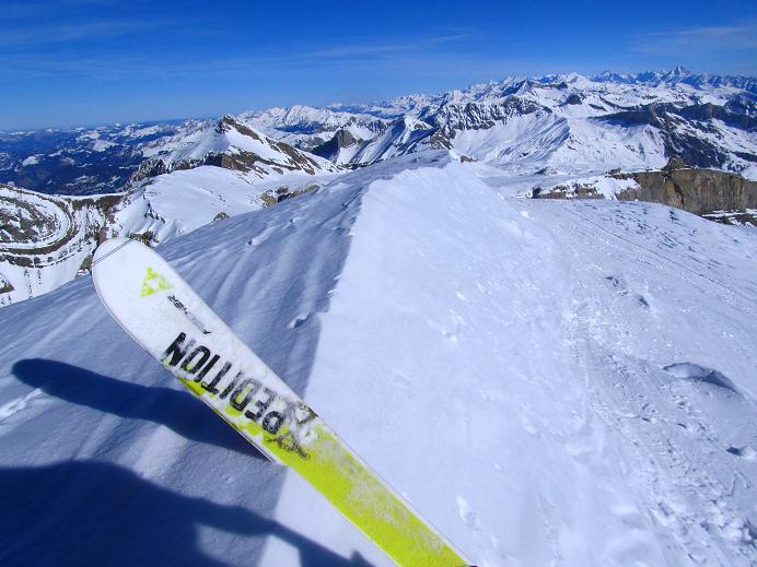 Foto: Andreas Koller / Skitour / Sommet des Diablerets (3210m) / Gipfelgrat mit harmloser Wechte / 13.02.2011 20:50:17