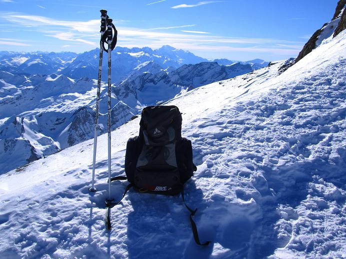 Foto: Andreas Koller / Skitour / Sommet des Diablerets (3210m) / Montblanc (4810m) / 13.02.2011 20:46:14
