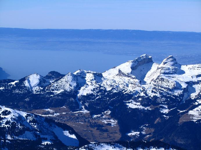Foto: Andreas Koller / Skitour / Sommet des Diablerets (3210m) / Tour d Ai (2334m) und Genfer See / 13.02.2011 20:45:51