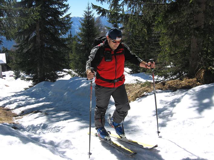 Foto: Andreas Koller / Skitour / Am Gaugen auf den Dolzer (2172m) / Aufstieg vom Alpengasthof Gaugen / 10.03.2011 19:44:24