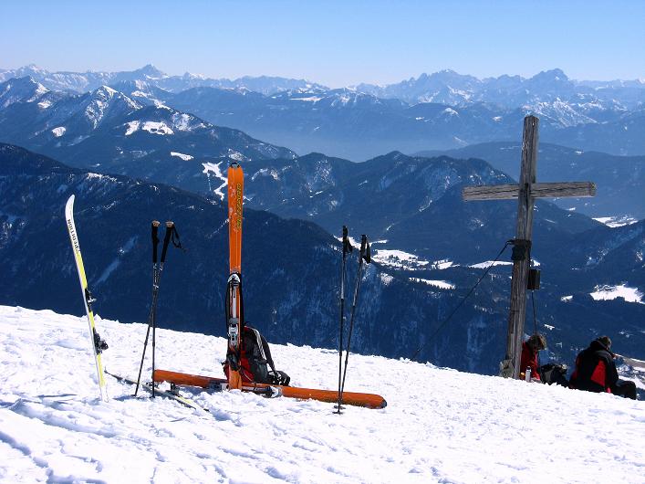 Foto: Andreas Koller / Skitour / Am Gaugen auf den Dolzer (2172m) / Gipfelkreuz Dolzer / 10.03.2011 19:40:12
