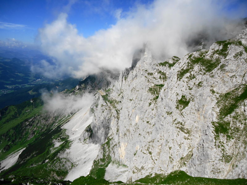 Foto: Günter Siegl / Wandertour / Ackerlspitze – Maukspitze - Zwei markante Zacken der Kaiserkrone / Steiler Abstieg von der Maukspitze. / 10.08.2016 20:51:20