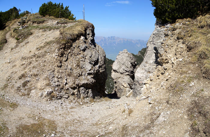 Foto: vince 51 / Wandertour / von Gaflei auf die Alpspitze / Eingang zum Kamin / 26.04.2011 22:40:21