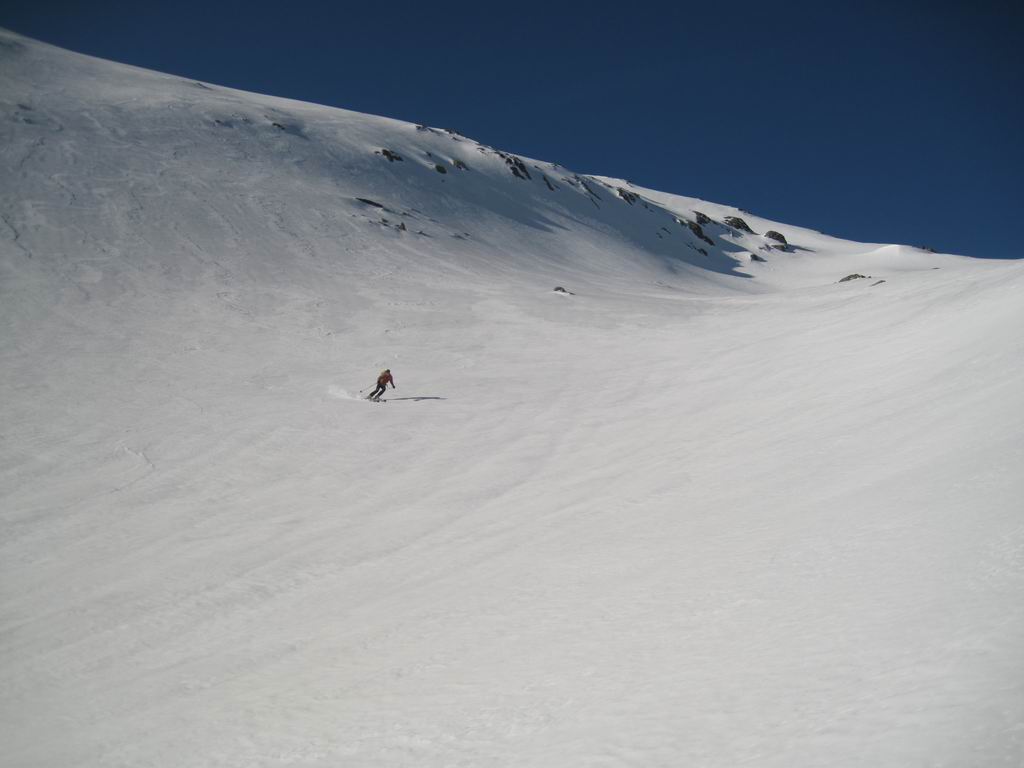 Foto: Heidi Schützinger / Skitour / Weinschnabel aus dem Maltatal / Wiederaufstieg von den wunderschönen Schwarzseen / 11.05.2011 15:26:25