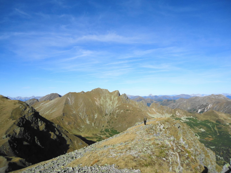 Foto: Günter Siegl / Wandertour / Über die Loretto-Kapelle zum Gipfelsammeln (2308m) / Blick zu Gamskögel / 31.10.2014 11:28:34