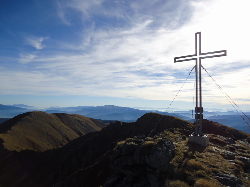 Foto: Günter Siegl / Wandertour / Über die Loretto-Kapelle zum Gipfelsammeln (2308m) / Gipfel Kesseleck / 31.10.2014 11:29:11