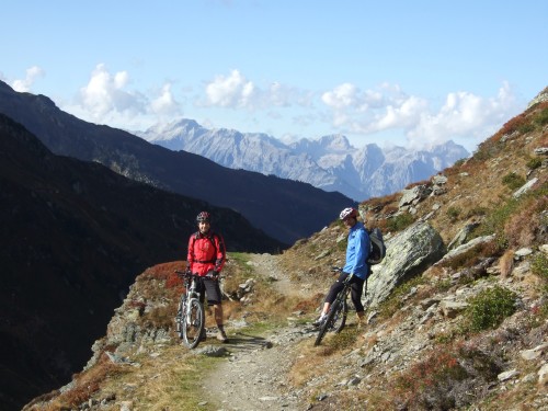 Foto: hofchri / Mountainbiketour / Rund um den Rastkogel über Geiseljoch (2292 m) - 2 Tagestour  / Traumhaft, nicht wahr? / 22.06.2011 18:02:21