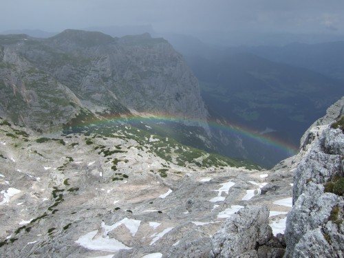 Foto: hofchri / Wandertour / Stadelhorn (2286 m) – Runde Böselsteig (B) und Schaflsteig / kurzer Regenschauer mit Regenbogen / 25.06.2011 18:13:59