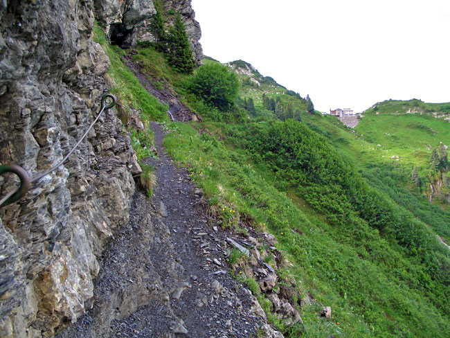 Foto: vince 51 / Wandertour / Saladinaspitze/Fensterlewand / auf dem Felsensteig / 01.07.2011 22:48:02