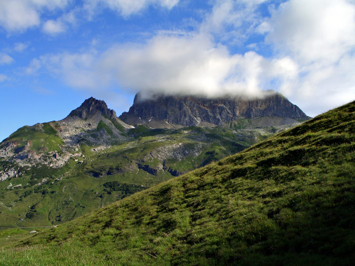 Foto: vince 51 / Wandertour / Saladinaspitze/Fensterlewand / Rote Wand mit Wolkenhut / 01.07.2011 22:46:17