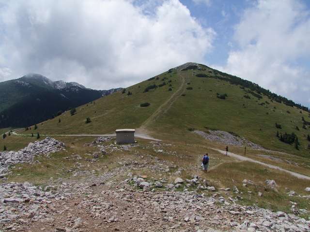Foto: Datzi / Wandertour / Tour auf den Balinovac im Nationalpark Sjenerni / Blick vom Dom Zavisan zum V. Koza / 22.07.2011 18:30:56