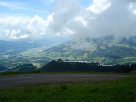 Foto: GeriAut / Mountainbiketour / Kirchberg-Bike Challenge (i.A. an Kitzalpbike-Extrem) / Die Seen-Anlage der niederen Streifalm. / 01.08.2011 21:25:44
