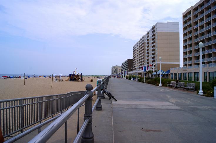 Foto: Andreas Koller / Wandertour / Virginia Beach Boardwalk (5m) / 06.08.2011 20:30:08