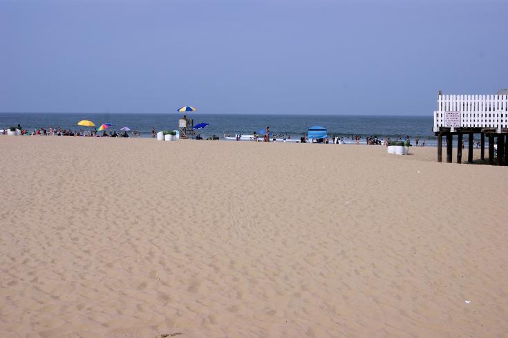 Foto: Andreas Koller / Wandertour / Virginia Beach Boardwalk (5m) / 06.08.2011 20:29:29