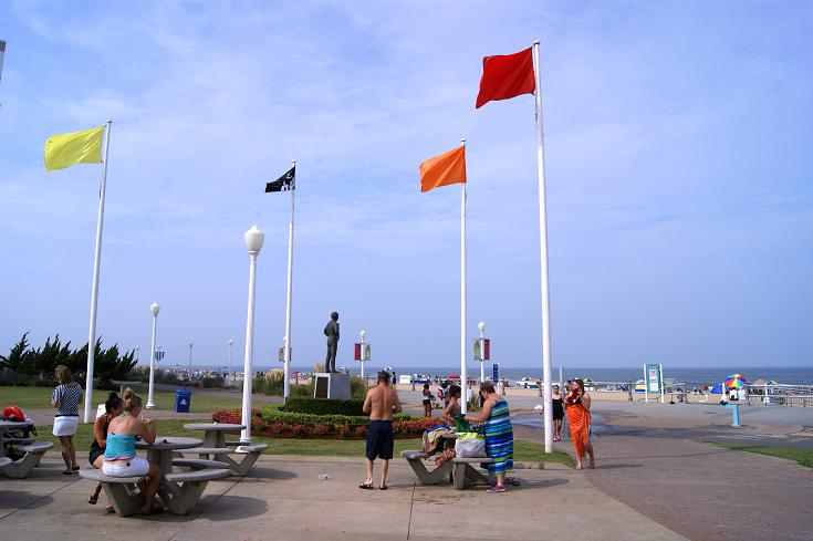 Foto: Andreas Koller / Wandertour / Virginia Beach Boardwalk (5m) / 06.08.2011 20:28:59