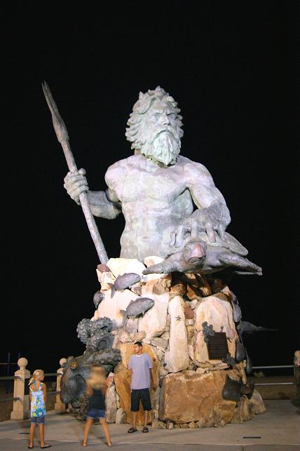 Foto: Andreas Koller / Wandertour / Virginia Beach Boardwalk (5m) / Neptun / 06.08.2011 20:27:14