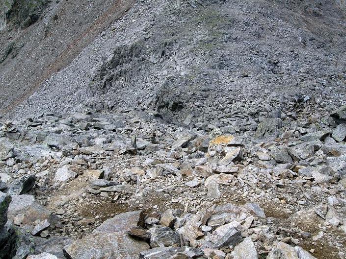 Foto: Andreas Koller / Wandertour / Hochschober Überschreitung (3242m) / Rückblick in die Staniskascharte / 23.08.2011 16:42:54