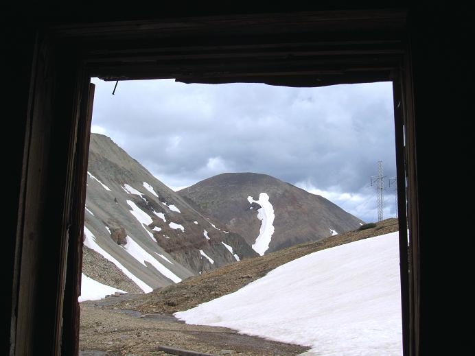 Foto: Andreas Koller / Wandertour / Dyer Mountain (4223m) / Mount Sheridan (4190m) aus der verfallen Minenhütte / 27.08.2011 23:04:40