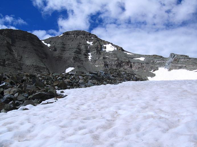 Foto: Andreas Koller / Wandertour / Castle Peak (4348m) / Blick auf den Castle Peak mit seiner N-Seite / 28.08.2011 16:10:28
