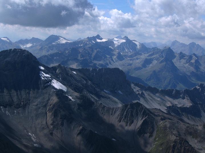 Foto: Andreas Koller / Wandertour / Piz Kesch (3418m) / 06.09.2011 21:56:53