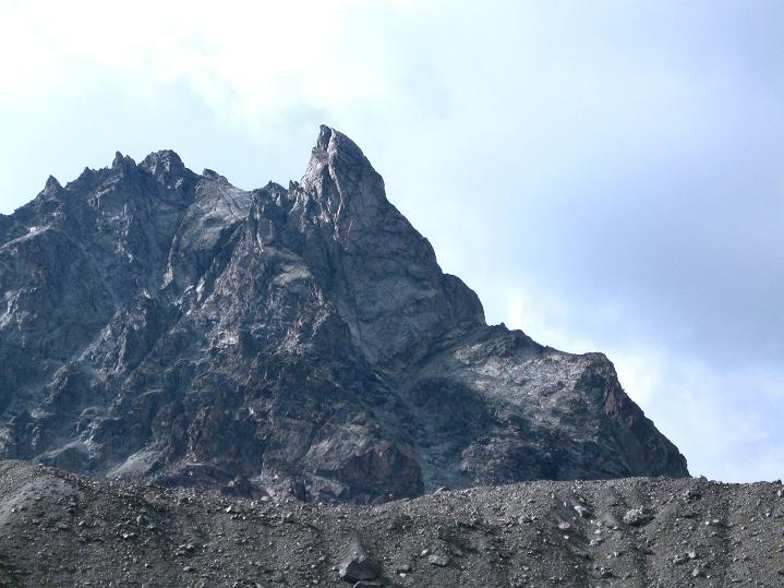 Foto: Andreas Koller / Wandertour / Piz Kesch (3418m) / Keschnadel (3386m) / 06.09.2011 21:53:45