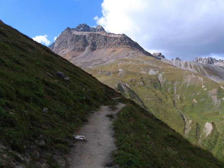 Foto: Andreas Koller / Wandertour / Piz Kesch (3418m) / 06.09.2011 21:52:32