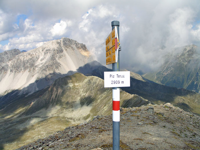 Foto: vince 51 / Wandertour / von Süden auf den Piz Terza / 21.09.2011 00:49:50