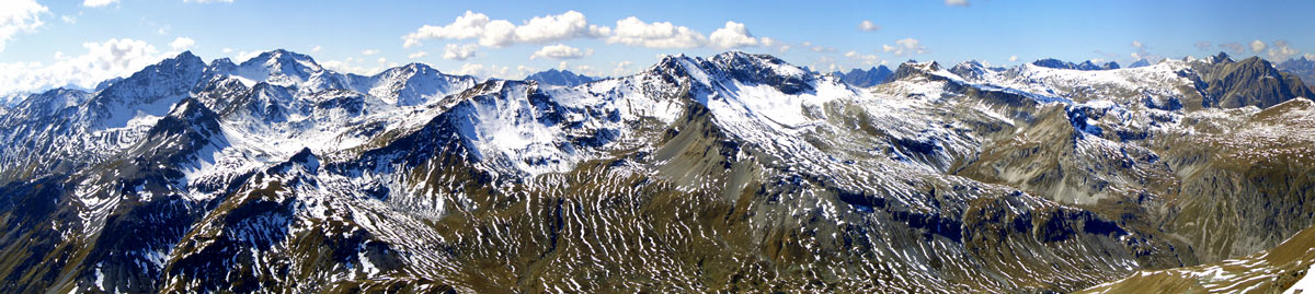Foto: vince 51 / Wandertour / von der Sesvennahütte auf den Piz Rasass / Panorama der Sesvennagruppe / 20.10.2011 23:27:31