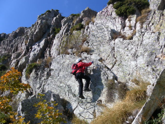 Foto: Wolfgang Lauschensky / Klettersteigtour / Ferrata degli Artisti / zum oberen Gratverlauf / 29.10.2011 09:00:03