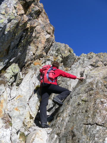 Foto: Wolfgang Lauschensky / Wandertour / Cima Argentera 3297m, Königin der Seealpen / das Band wird zur Rinne/Rampe / 29.10.2011 19:06:32