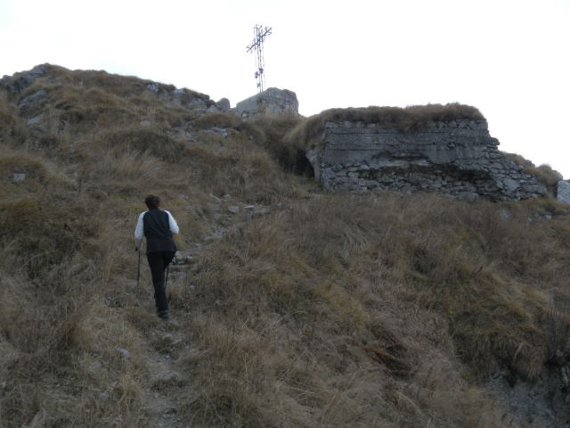 Foto: Wolfgang Lauschensky / Wandertour / Cima d´ Oro bis Cima Pari Kammüberschreitung / am Vorgipfel / 12.12.2011 15:10:42