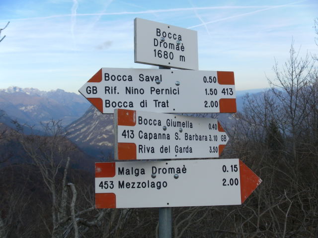 Foto: Wolfgang Lauschensky / Wandertour / Cima d´ Oro bis Cima Pari Kammüberschreitung / Bocca Dromae / 12.12.2011 15:09:43