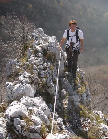 Foto: Wolfgang Lauschensky / Klettersteigtour / Via Ferrata Spigolo della Bandiera und Via Ferrata Ernesto Franco / Ausstiegsschrofen / 15.12.2011 22:46:40