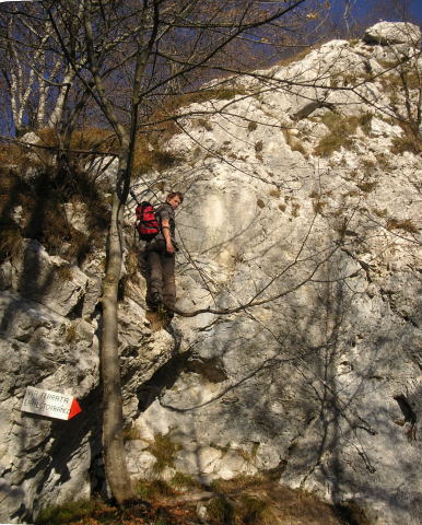 Foto: Wolfgang Lauschensky / Klettersteigtour / Via Ferrata Spigolo della Bandiera und Via Ferrata Ernesto Franco / Einstieg in die Via Ferrata Ernesto Franco / 15.12.2011 22:46:16