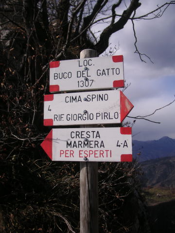 Foto: Wolfgang Lauschensky / Wandertour / Cresta Marmera: vom Monte Spino zum Monte Forametto / am Einstieg zur Cresta Marmera / 16.12.2011 07:52:09