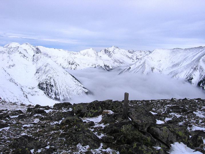 Foto: Andreas Koller / Skitour / Aus der Krakau auf die Tockneralm (2357m) / Am höchsten Punkt der Tockneralm / 05.01.2012 22:19:25